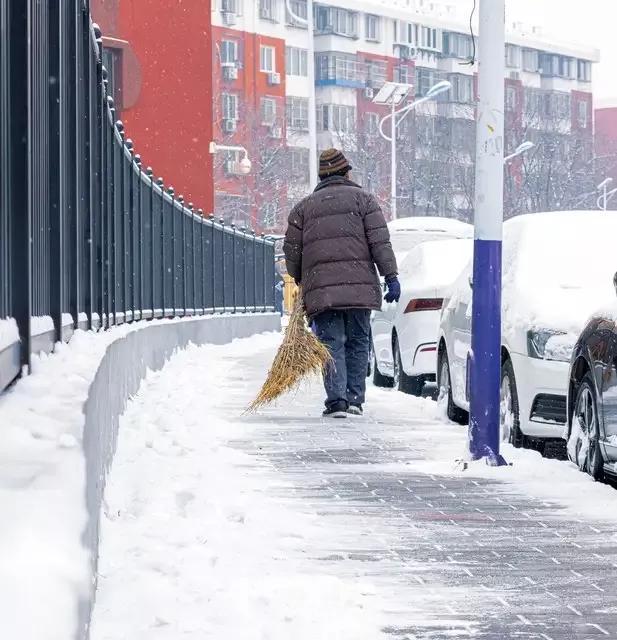 FB体育 FB体育平台明日3-6号大暴雪断崖式降温登场2023年春节冷到哭？农谚咋说(图4)