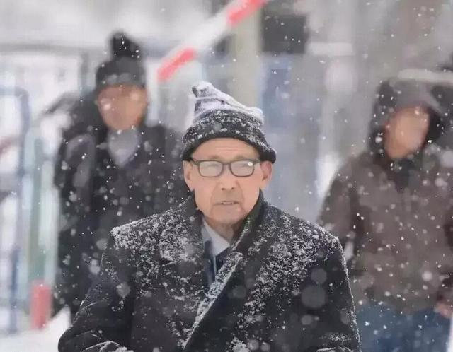 明日4号大范围特FB体育 FB体育平台大暴雪登场2023年春节冷到哭？农谚咋说(图3)