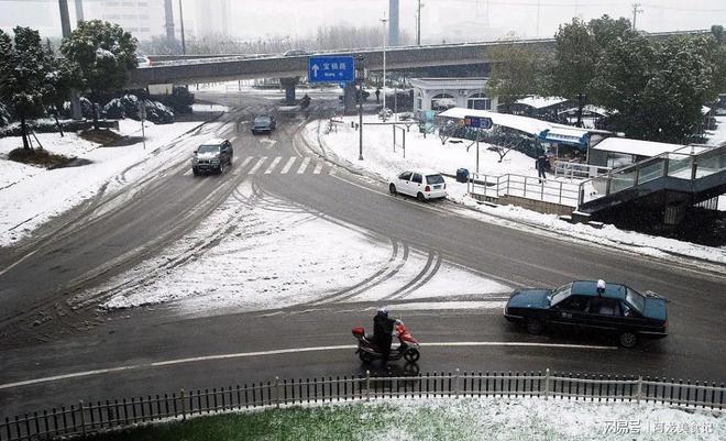 FB体育 FB体育平台今年大雪不一般“大雪在月中春节正隆冬”啥意思？春节冷吗？(图1)