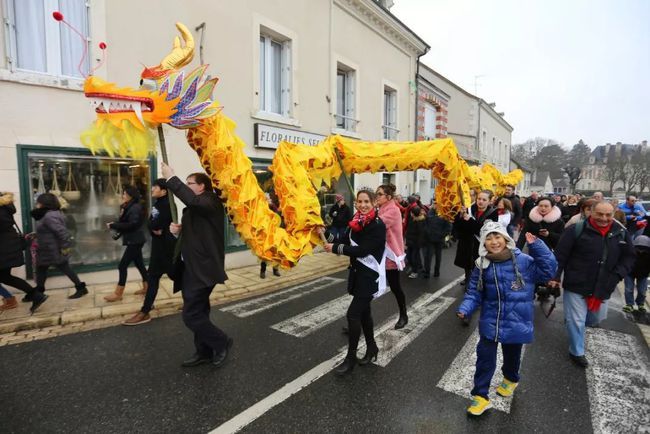 你知道吗？春节在国外居然这么FB体育 FB体育平台受欢迎国外也设定春节为法定节日(图4)