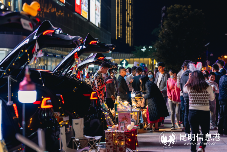 春节氛围营造让呈贡“靓”起来 “年味儿”浓起来！FB体育 FB体育平台(图11)