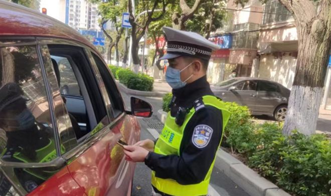 FB体育 FB体育平台珠海这些人的春节假期到明天才结束！有群人通宵还要做这事！(图3)