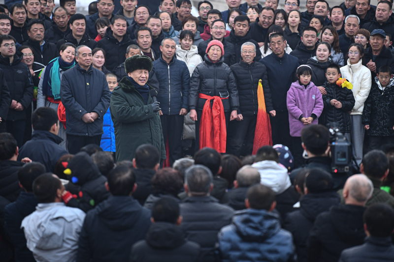 习春节前夕赴山西看望慰问基层干部群众FB体育 FB体育平台 向全国各族人民致以美好的新春祝福(图10)