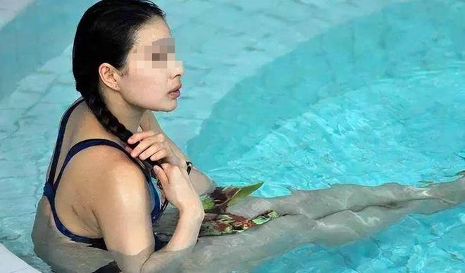 千亿媳妇郭晶晶带货FB体育 FB体育平台捞金“豪门清流”人设崩塌？(图15)