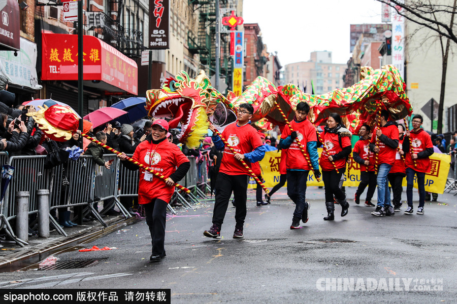 FB体育 FB体育平台纽约唐人街迎接农历新年 中国传统元素浓郁(图6)