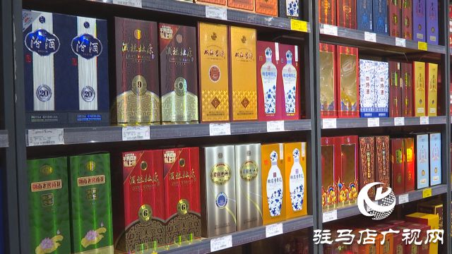 FB体育 FB体育平台驻马店：临近春节 市场供应货源充足(图6)