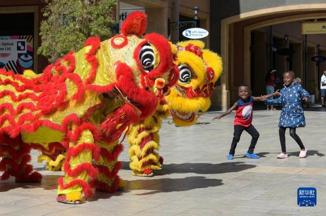 FB体育 FB体育平台春节成为联合国假日！千年习俗何以变身全球“文化爆款”？(图6)