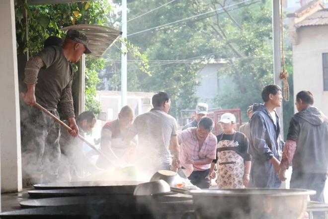 嵩明新春邑：三月三 猪祭FB体育 FB体育平台龙祈福承民俗(图5)